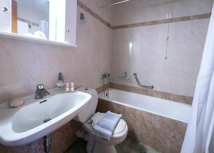 Avra 3* Метана